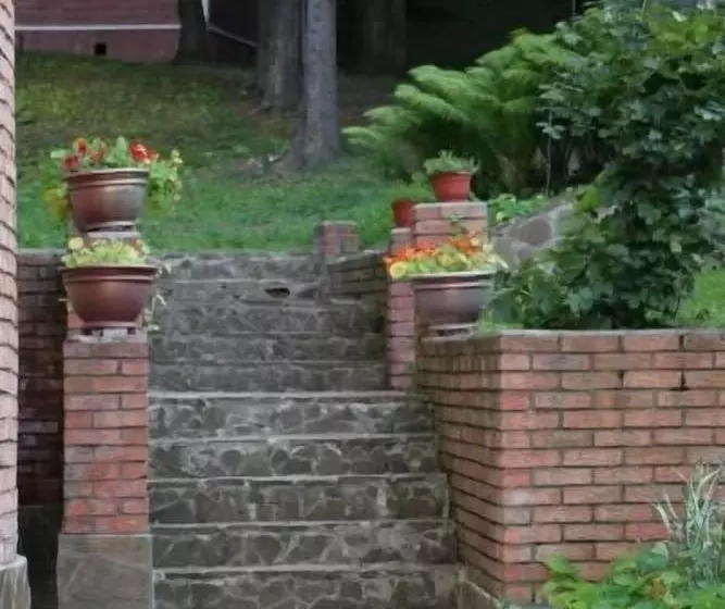 ホテル Son And Len