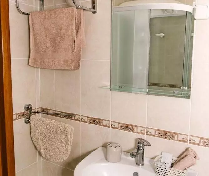 ホテル Son And Len