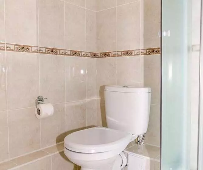 ホテル Son And Len