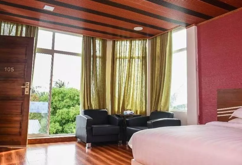 هتل Sunset Stay Maldives