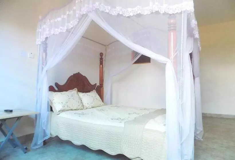 پانسیون Japs Motel Mbarara