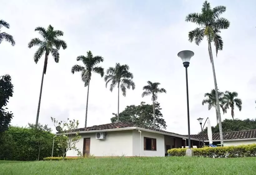 Majatalo Kamal Country House