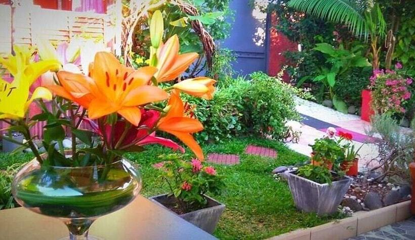 پانسیون Lodge D Eden