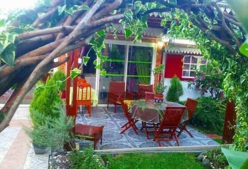 پانسیون Lodge D Eden