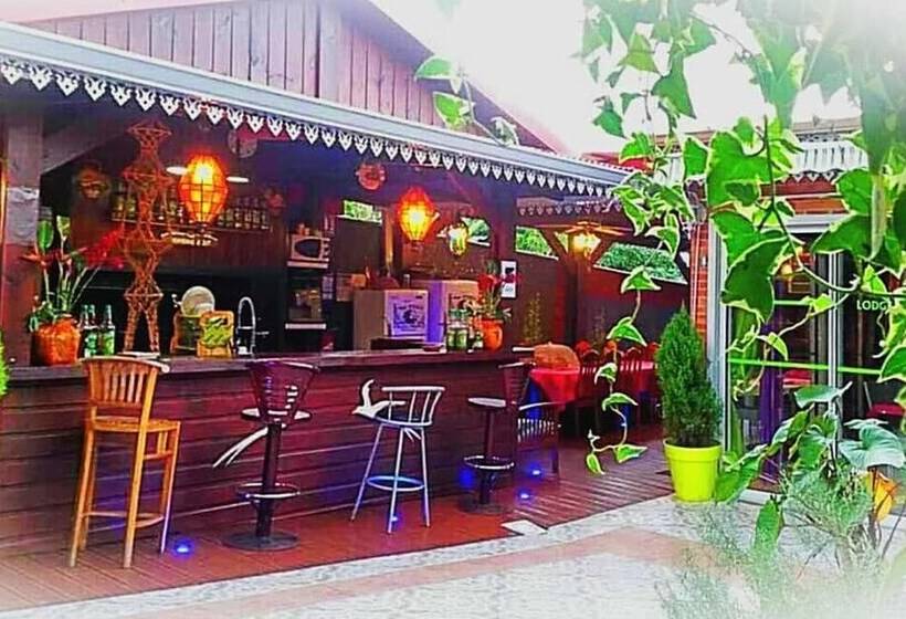 پانسیون Lodge D Eden