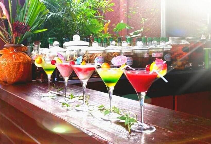 پانسیون Lodge D Eden