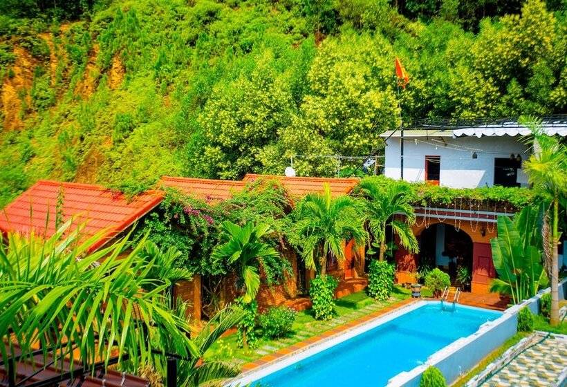 پانسیون Phong Nha Hillside View Bungalow