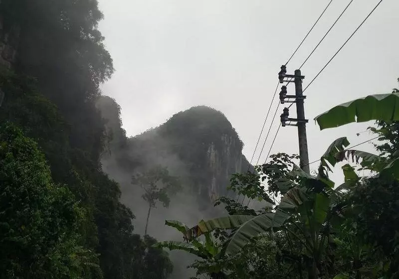 پانسیون Phong Nha Hillside View Bungalow