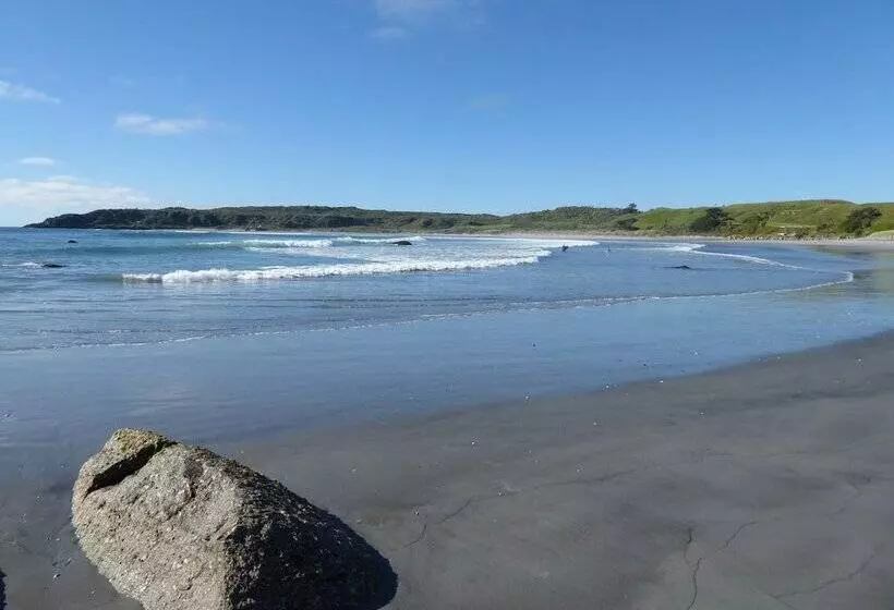 Lomakeskus The Bay House Beachfront Accommodation