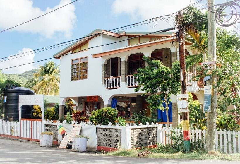 Scraper S Guest House