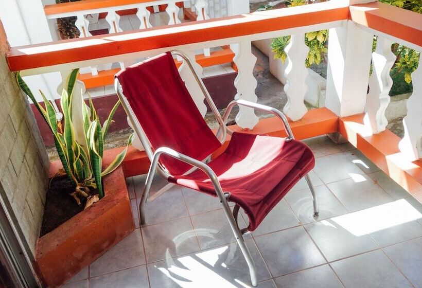 Scraper S Guest House