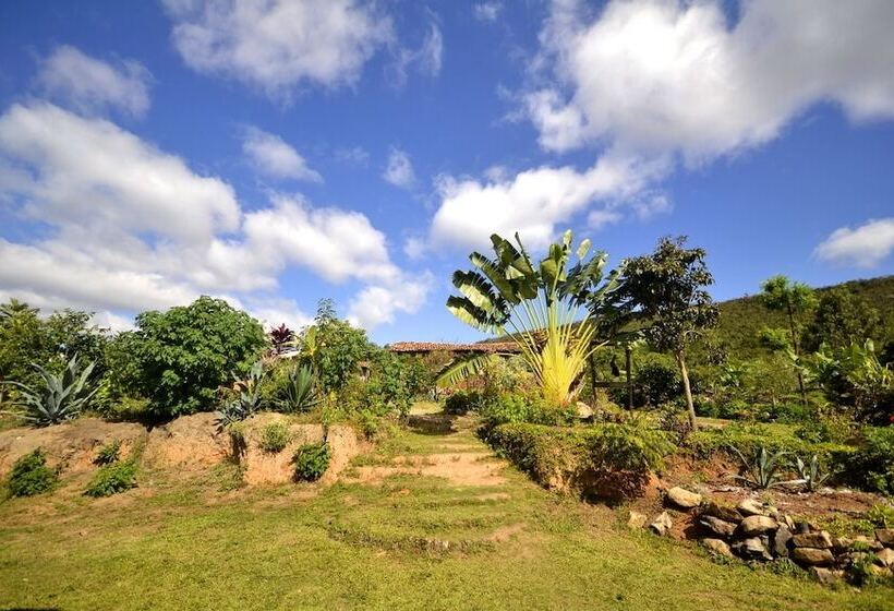 Общежитие Sítio Monte Alegre