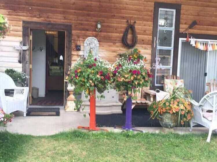 Standing Stones Bed & Breakfast