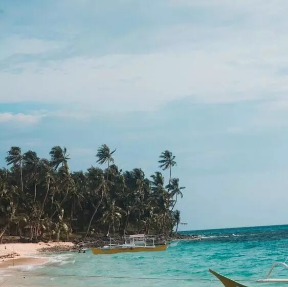 Isla Haruhay Homestay   Hostel