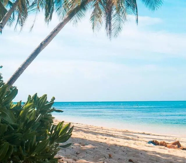 Isla Haruhay Homestay   Hostel
