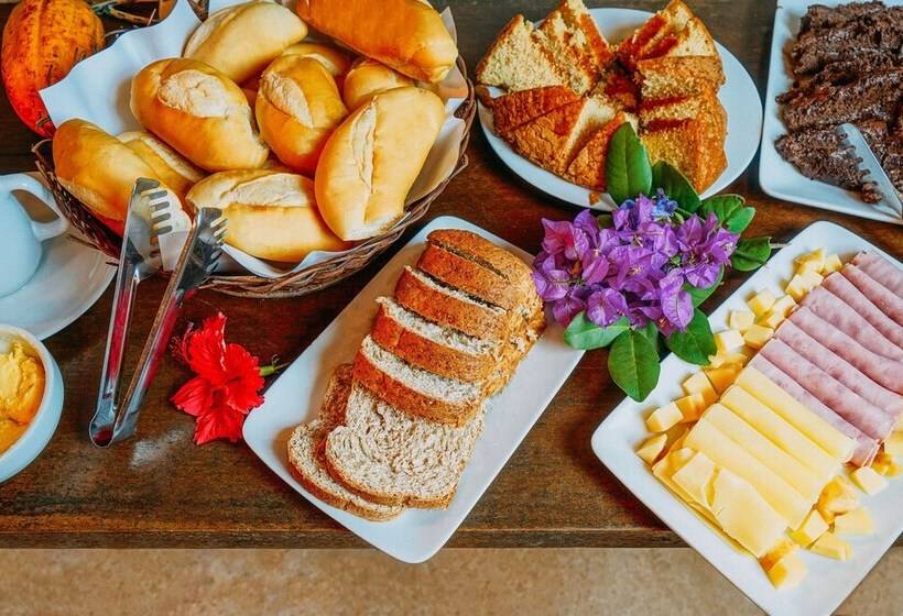 Отель Canto Leela Eco Bungalows