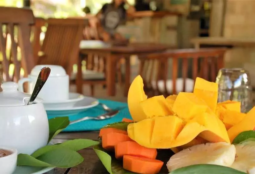 Hotelli Canto Leela Eco Bungalows