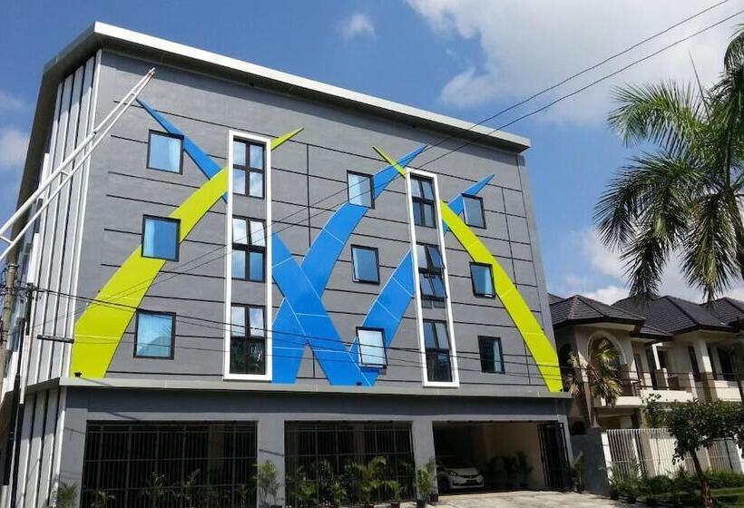 فندق D Paragon Bukit Dieng