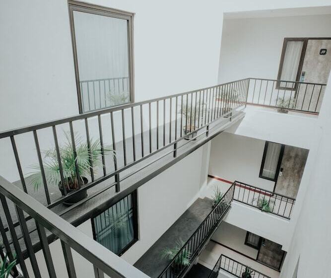 فندق D Paragon Bukit Dieng