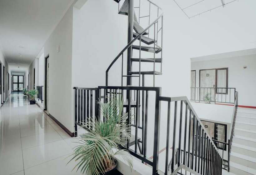 فندق D Paragon Bukit Dieng