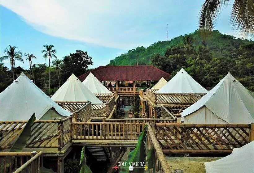 Hotelli Glamping Due Amici