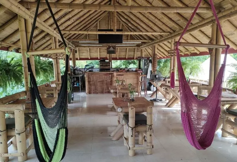 Hotelli Glamping Due Amici