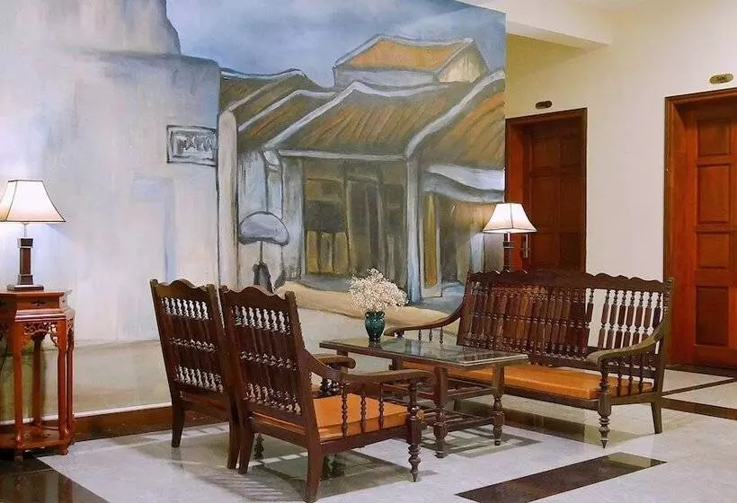 هتل Gia Bao
