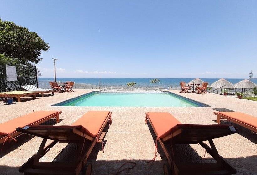 בית מלון כפרי Lakeside