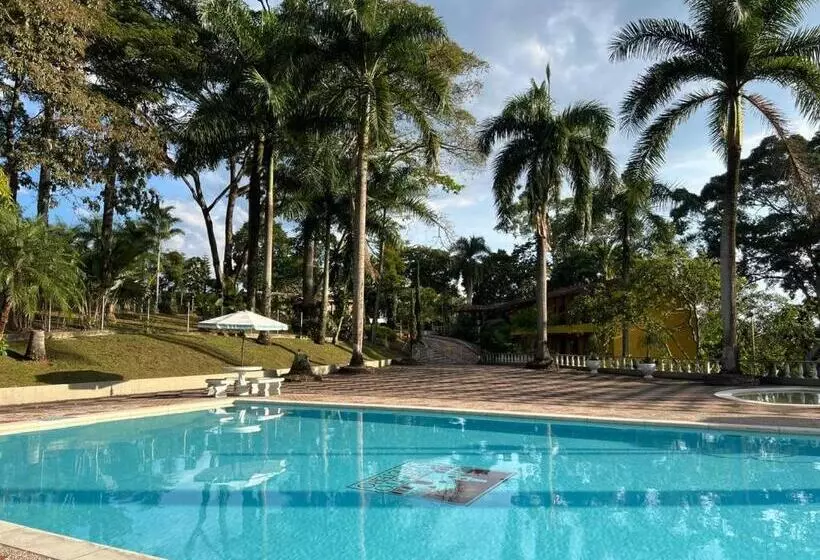 ホテル Pueblito Cafetero