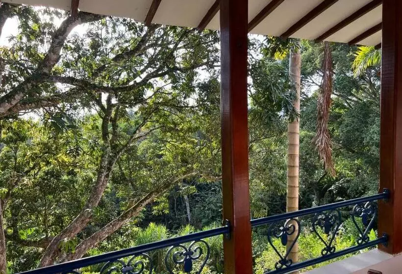 ホテル Pueblito Cafetero