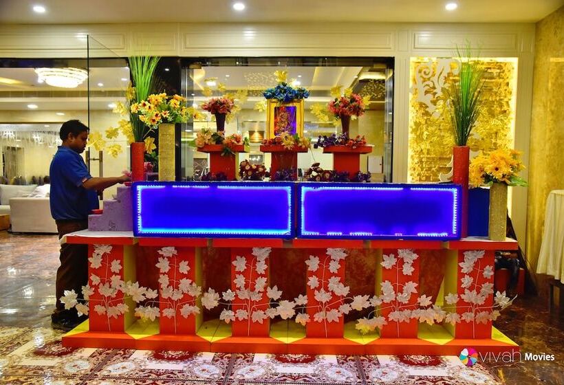 酒店 The Riverside Inn