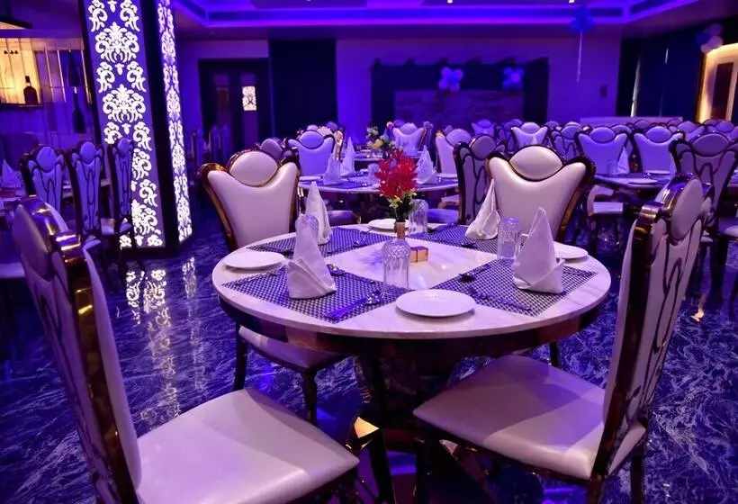 Hotelli The Riverside Inn