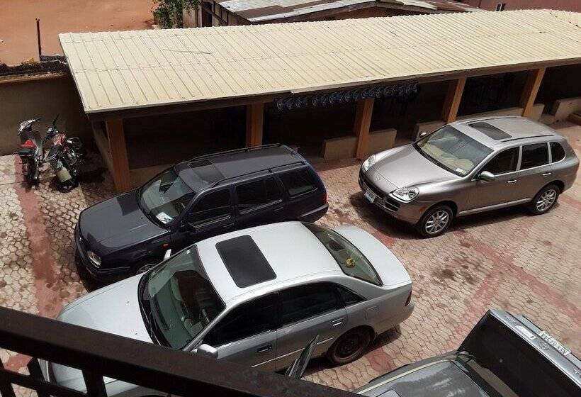 هتل Vacco International