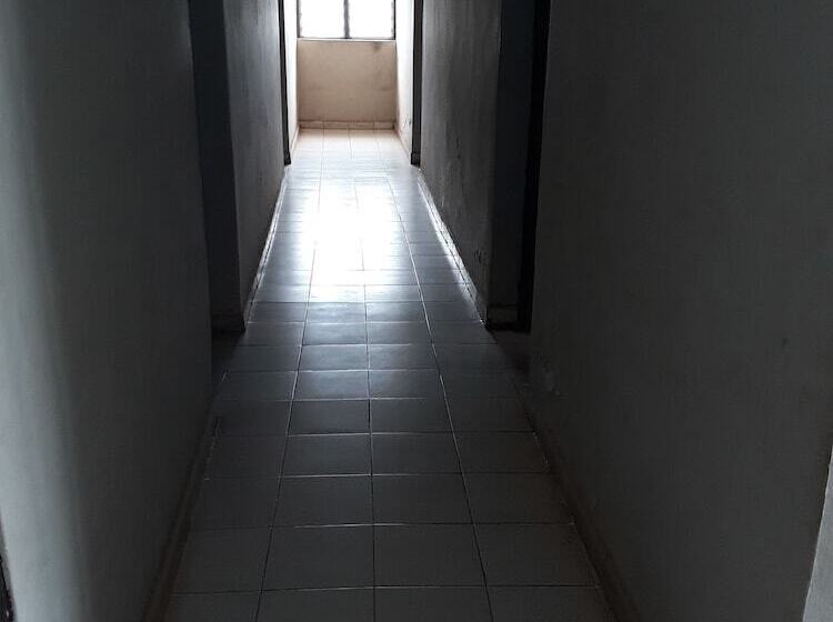 هتل Vacco International