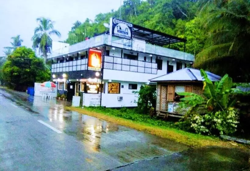 Hotelli Western Highway Lodge