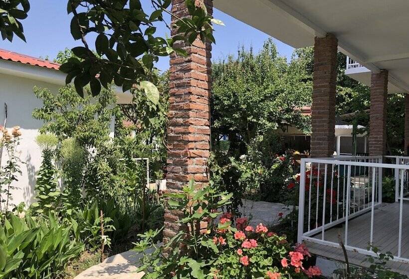 בית מלון כפרי Yunus Apart