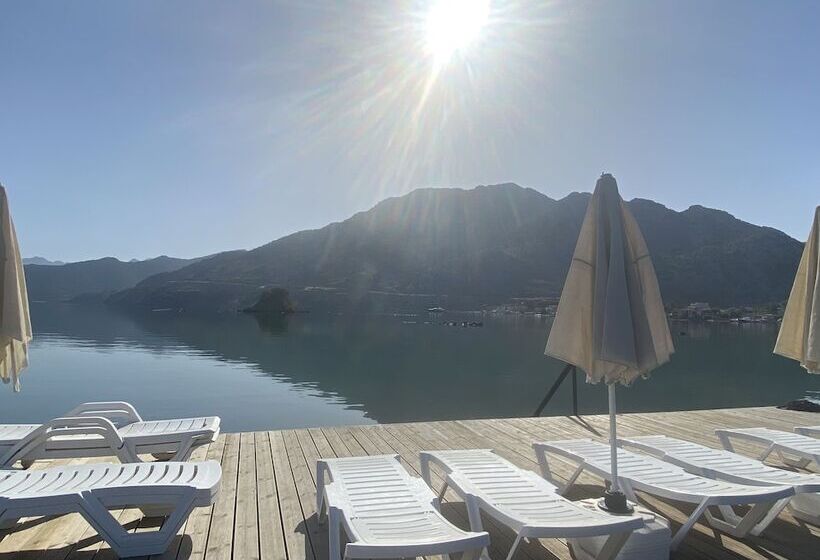 בית מלון כפרי Yunus Apart