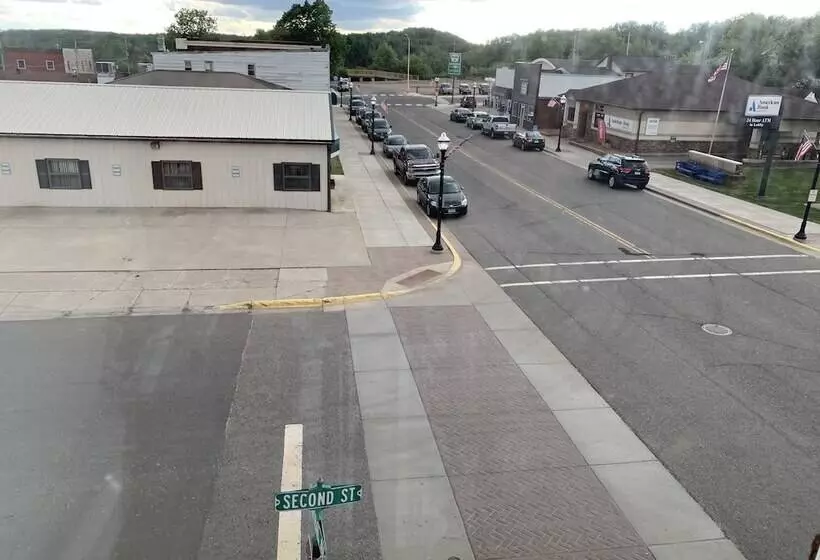 Nashwauk Lodging   Hostel