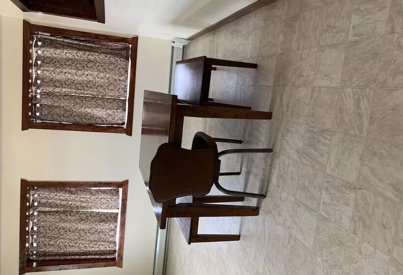 Nashwauk Lodging   Hostel