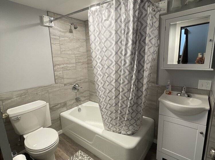 Nashwauk Lodging Hostel