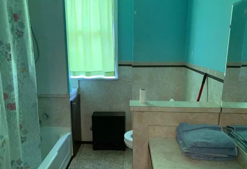 Nashwauk Lodging   Hostel