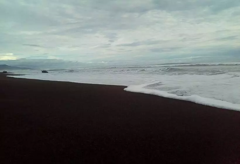 Posada Alroma   Hostel