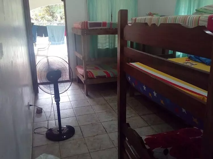 Posada Alroma   Hostel