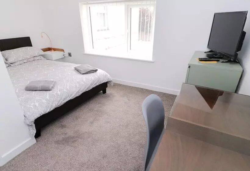 The Old Post Office 23 High Street