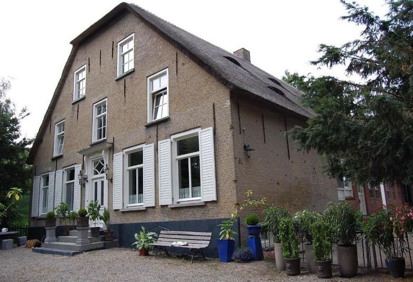 B&b Kasteelhoeve Dussen