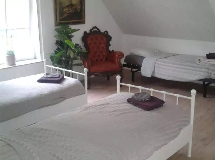 B&b Kasteelhoeve Dussen
