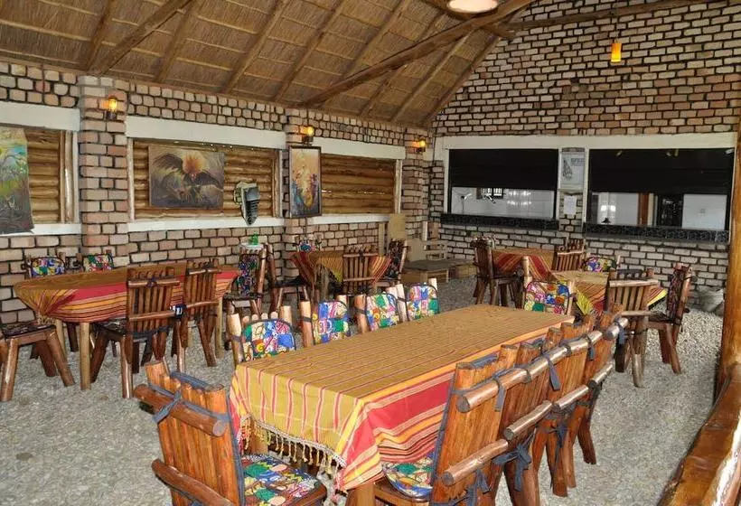 تختخواب و صبحانه Elite Backpackers Services Masaka