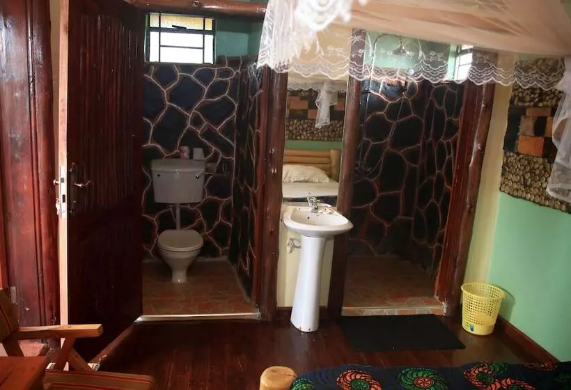 تختخواب و صبحانه Elite Backpackers Services Masaka