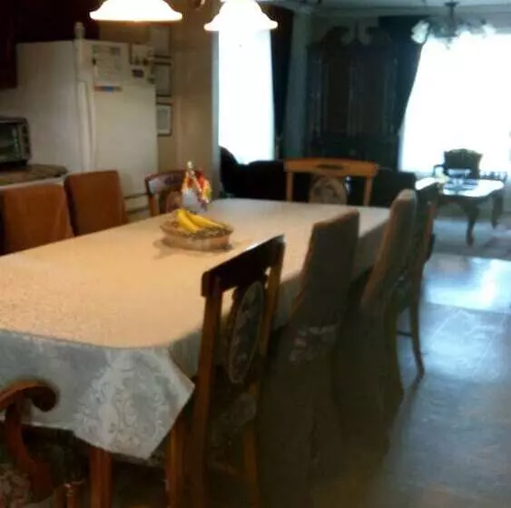 Aamiaismajoitus (B&B) Gîte Agricole Les Lilas