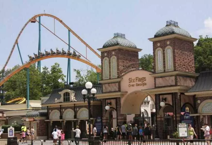 تختخواب و صبحانه The Relentless House